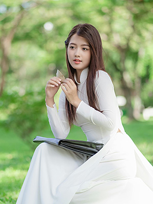 玩弄懦弱美人双XING大NAI